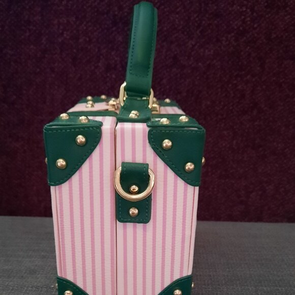 Harry Potter Honeydukes Purse Trunk Crossbody - Picture 8 of 8